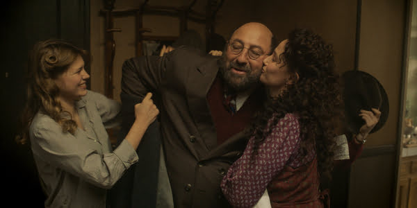 Les Héros du Louvre - Elie Chouraqui & Marie Gillain - L'équipe du film